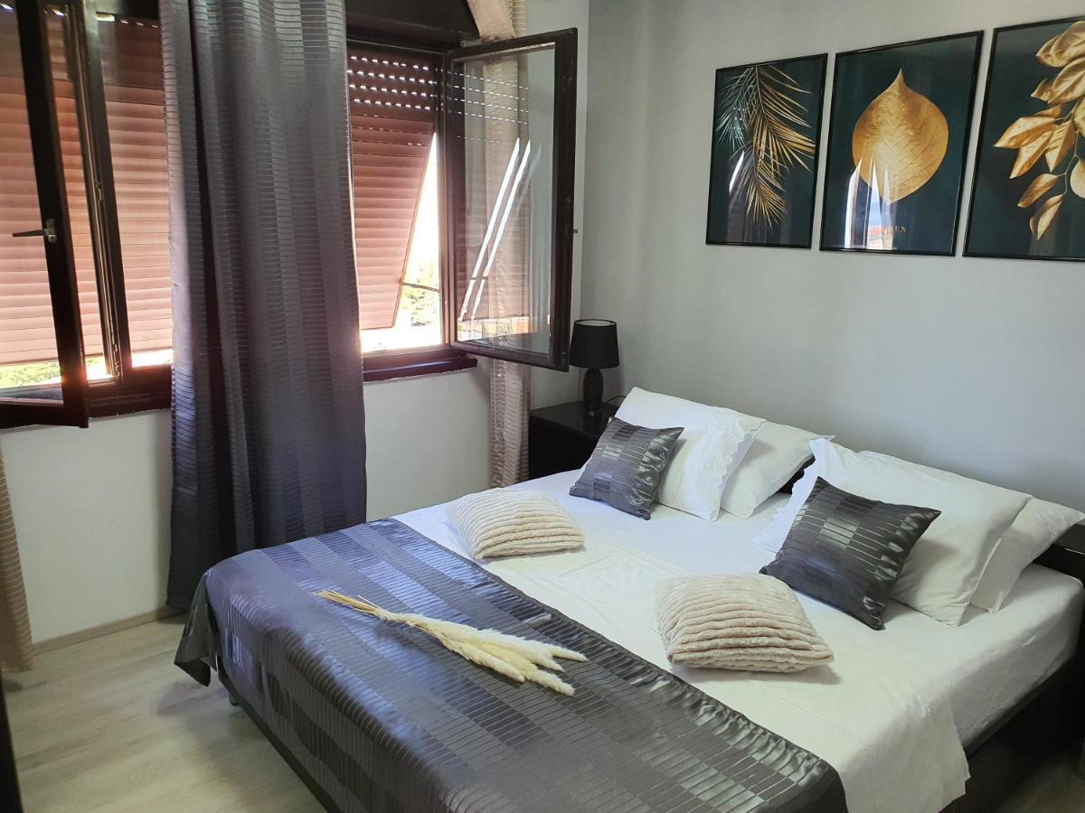 Apartmán Ha'Alulu Split Exteriér fotografie